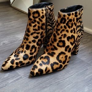 NWOT Fur Booties